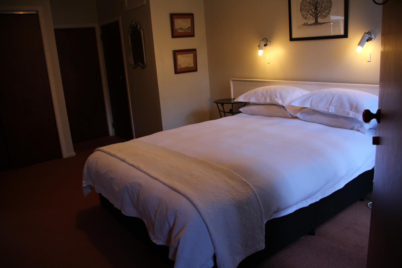 Punehu Stream Cottage Opunake Esterno foto
